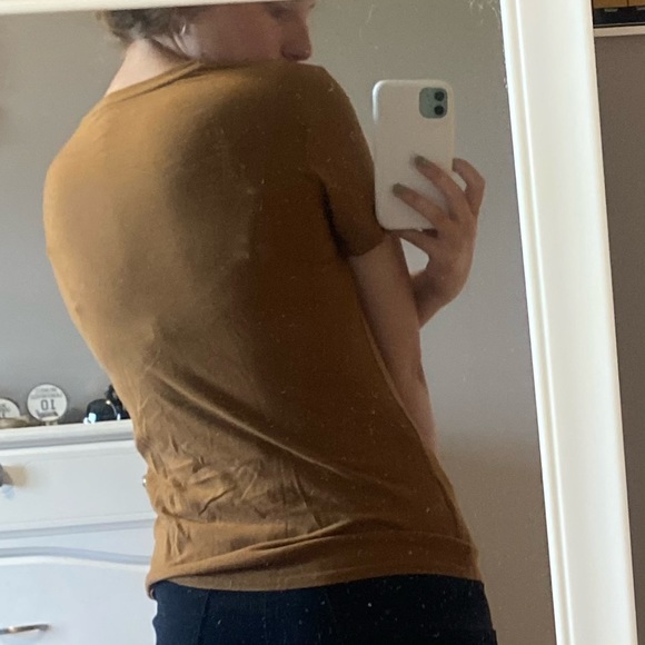 Helly Hanson T-Shirt - Picture 3 of 3